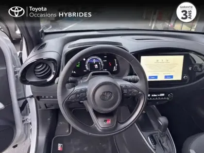 Photo 8 Toyota Aygo  X 116h GR Sport Pack JBL