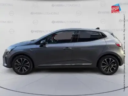 Photo 23 Renault Clio  1.6 E-Tech 145ch full hybrid Techno - 24