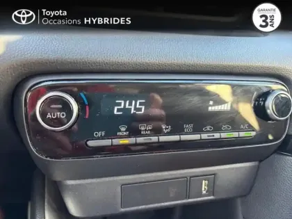 Photo 13 Toyota Yaris  116h Dynamic 5p MY22