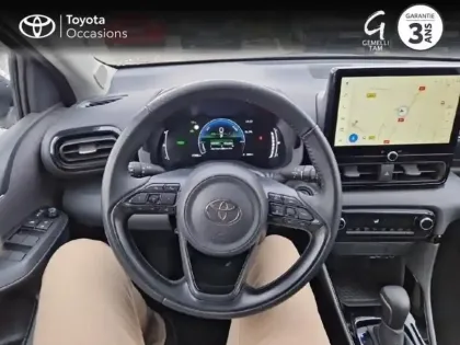 Photo 8 Toyota Yaris  116h Design 5p MC24