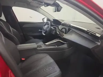 Photo 9 Peugeot 308  SW 1.5 BlueHDi 130ch S&S Allure EAT8