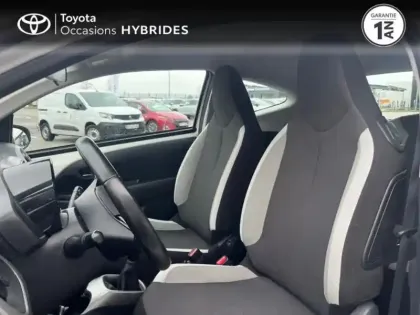 Photo 10 Toyota Aygo  1.0 VVT-i 69ch x-play 3p