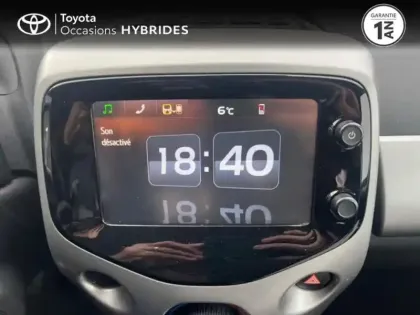 Photo 14 Toyota Aygo  1.0 VVT-i 69ch x-play 3p