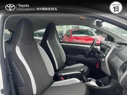 Photo 5 Toyota Aygo  1.0 VVT-i 69ch x-play 3p