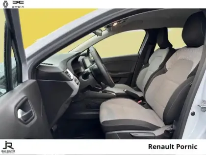 Photo 15 Renault Clio  EVOLUTION E-Tech 145ch full hybrid