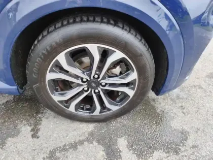 Photo 7 Ford Puma  1.0 Flexifuel 125ch S&S mHEV ST-Line