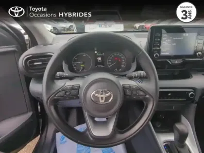 Photo 8 Toyota Yaris  116h Dynamic 5p MC24