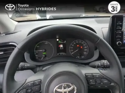 Photo 12 Toyota Yaris  116h Dynamic 5p MC24