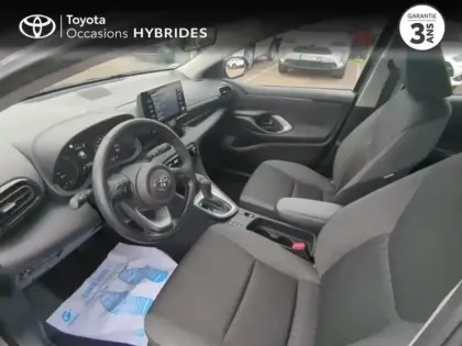 Photo 10 Toyota Yaris  116h Dynamic 5p MC24
