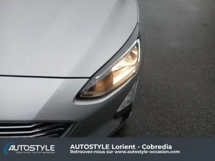 Photo 10 Ford Focus  2.0 EcoBlue 150ch Titanium 8cv