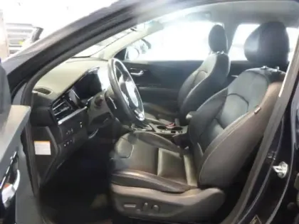 Photo 13 Kia Niro  1.6 GDi 105ch ISG + Plug-In 60.5ch Lounge DCT6 MY22