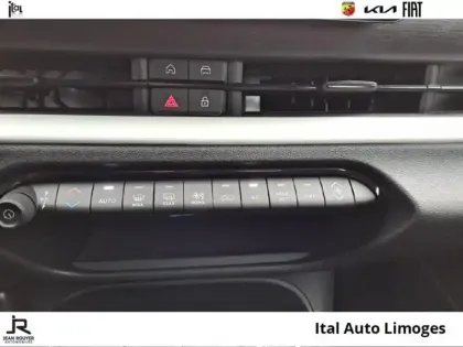 Photo 12 Fiat 600  1.2 Hybrid 136ch Pack Confort DCT6