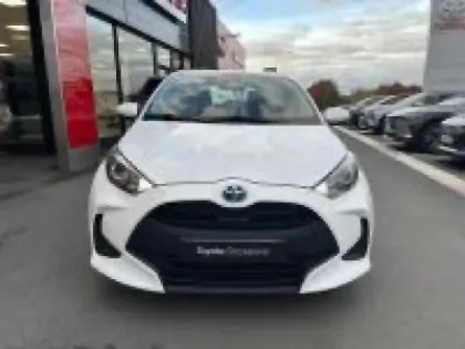 Photo 5 Toyota Yaris  116h Dynamic 5p MC23 RDS