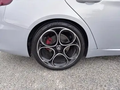 Photo 13 Alfa Romeo Giulia  2.2 JTD 190ch Sprint AT8 MY22