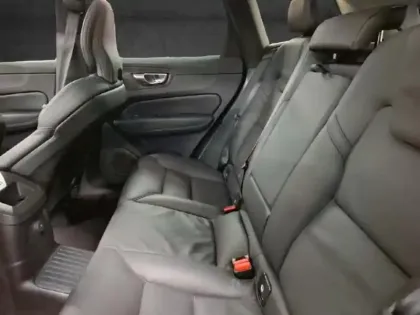 Photo 11 Volvo Xc60  T6 Hybride Rechargeable 253 + 145ch Ultra Style Dark Geartronic 8 AWD