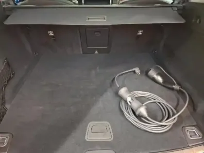 Photo 9 Volvo Xc60  T6 Hybride Rechargeable 253 + 145ch Ultra Style Dark Geartronic 8 AWD