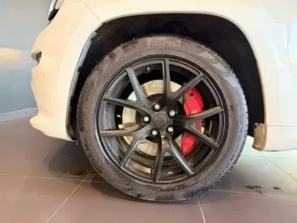 Photo 9 Jeep Grand Cherokee  6.4 V8 HEMI 468ch SRT BVA8