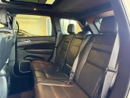 Photo 14 Jeep Grand Cherokee  6.4 V8 HEMI 468ch SRT BVA8