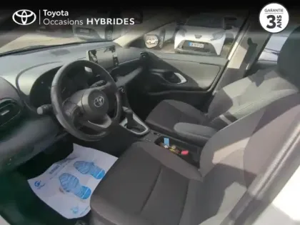 Photo 10 Toyota Yaris  116h Dynamic 5p MY22