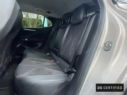 Photo 11 DS DS 4  E-TENSE 225ch Performance Line +