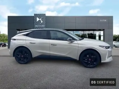 Photo 5 DS DS 4  E-TENSE 225ch Performance Line +