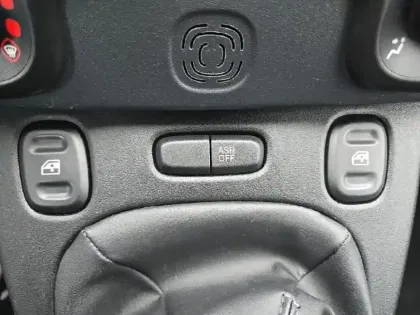 Photo 14 Fiat Panda  1.0 70ch BSG S&S