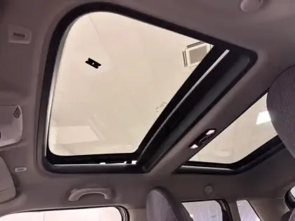 Photo 11 Mini Cooper  5 Portes C 156ch Classic DKG7