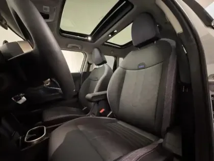 Photo 5 Mini Cooper  5 Portes C 156ch Classic DKG7