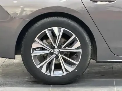 Photo 10 Peugeot 508  PureTech 130ch S&S Allure Pack EAT8