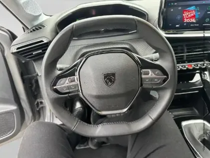 Photo 11 Peugeot 208  1.2 100ch S&S Allure