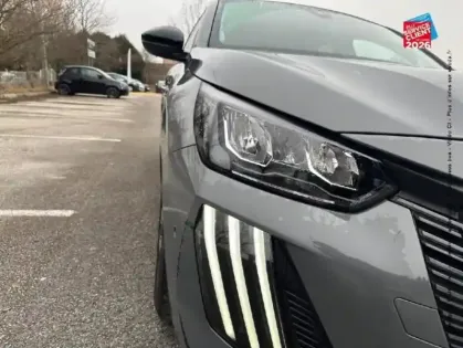 Photo 12 Peugeot 208  1.2 100ch S&S Allure