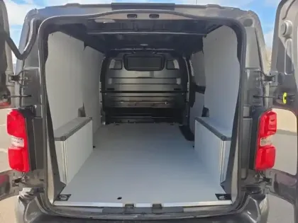 Photo 5 Fiat Scudo  Fg M 2.0 BlueHDi 145ch S&S Pro Lounge Connect EAT8