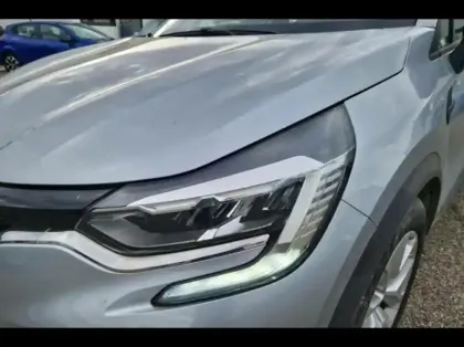 Photo 14 Renault Captur  1.6 E-Tech hybride 145ch Business