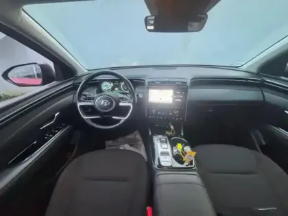 Photo 10 Hyundai Tucson  1.6 T-GDi 230ch Hybrid Creative BVA6