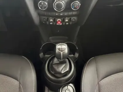 Photo 25 Mini Mini  5 Portes One 75ch Classic