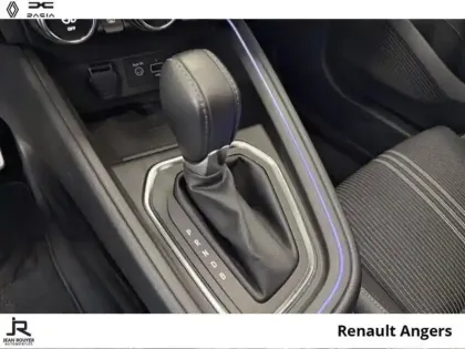 Photo 5 Renault Clio  1.6 E-Tech hybride 145ch Engineered