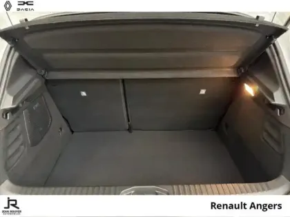 Photo 6 Renault Clio  1.6 E-Tech hybride 145ch Engineered