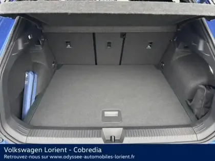 Photo 11 Volkswagen T-roc  1.5 eTSI 150ch R-Line DSG7