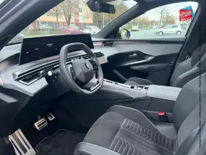 Photo 29 Peugeot 3008  1.2 Hybrid 136ch GT e-DCS6