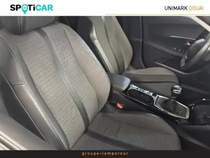 Photo 10 Peugeot 2008  1.5 BlueHDi 110ch S&S Allure