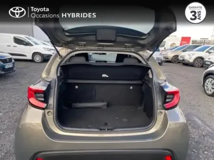 Photo 9 Toyota Yaris  116h Design 5p MY22