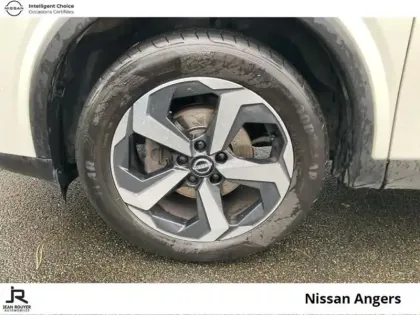 Photo 12 Nissan Qashqai  1.3 Mild Hybrid 140ch N-Connecta