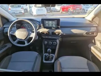 Photo 11 Dacia Jogger  1.0 TCe 110ch Extreme 7 places -24