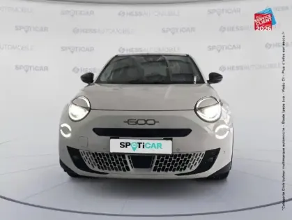 Photo 16 Fiat 600  1.2 Hybrid 100ch La Prima DCT6