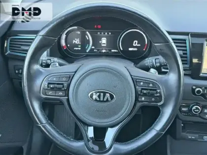 Photo 6 Kia Niro e- e-Premium 204ch