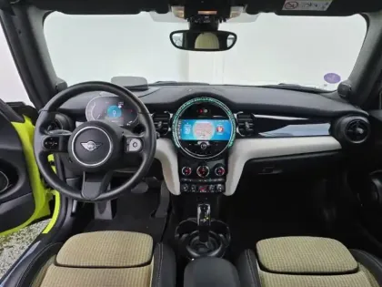 Photo 6 Mini Mini Cabrio Cooper 136ch Edition Premium Plus BVA7