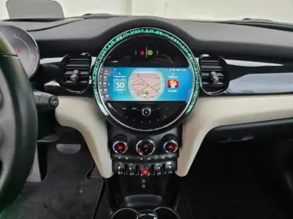 Photo 13 Mini Mini Cabrio Cooper 136ch Edition Premium Plus BVA7