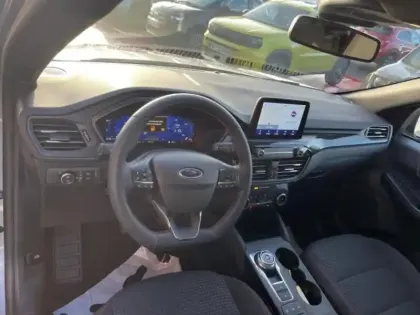 Photo 9 Ford Kuga  2.5 Duratec 190ch FHEV E85 ST-Line BVA