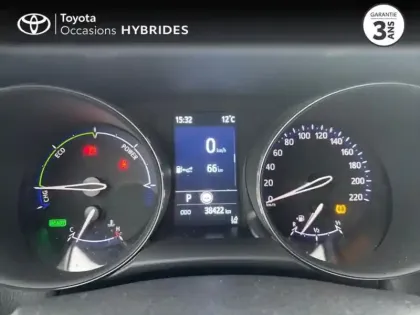 Photo 11 Toyota C-HR  1.8 Hybride 122ch Dynamic Ultimate E-CVT