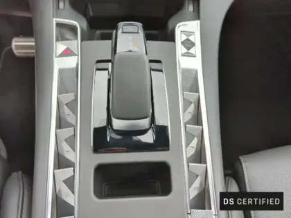 Photo 12 DS DS 7  Crossback E-TENSE 4x4 300ch Grand Chic